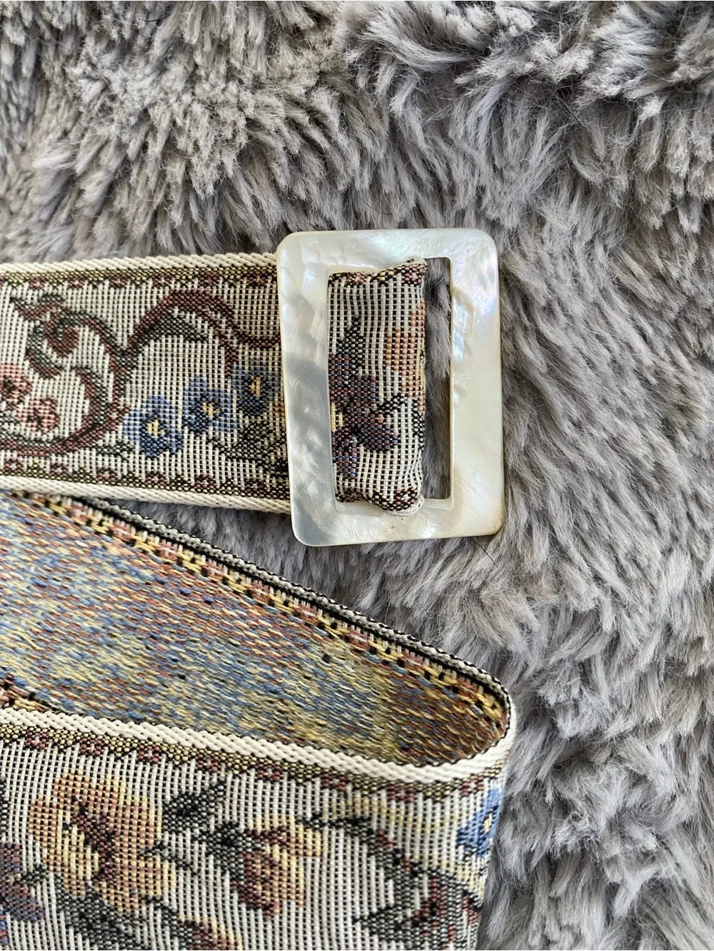Embroidered Floral Jacquard Women’s Belt in Beige